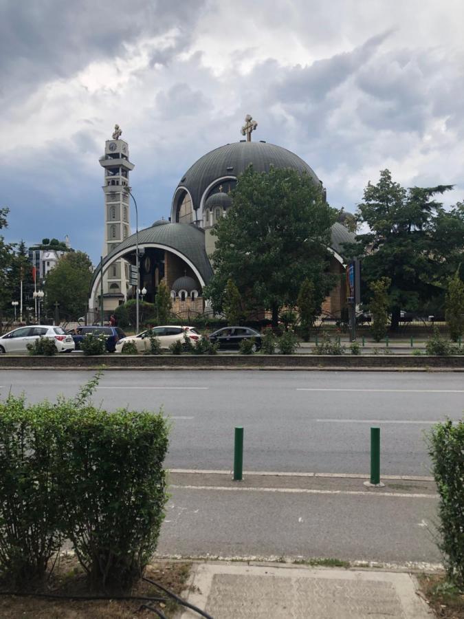 Aleksandra Skopje Bagian luar foto